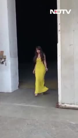 नोरा फतेही का झलक दिखला जा के सेट से #bollywood #norafatehi