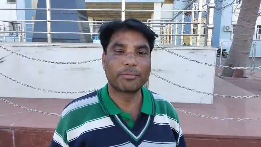 #राजस्थान के #प्रतापगढ़ जनपद में दलाली का सीमा चरम पर है और यहां पर ऐसा नहीं लगता कि यह जिला #कलेक्ट्रेट है