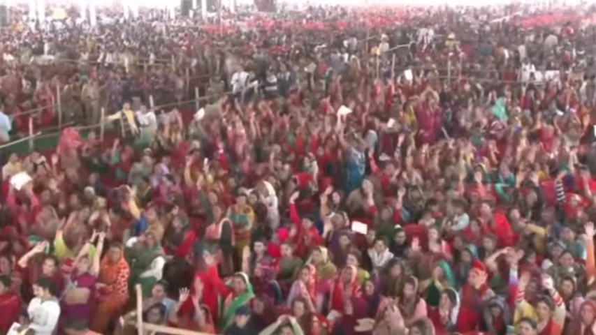 देश की रक्षा के लिए प्राण न्यौछावर करने वाले वीर सपूतों की धरती भिंड को नमन करता हूं।#MPVikasYatra #विकास_यात्रा_MP