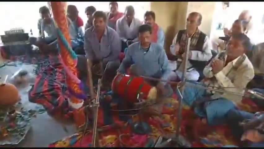 बौंसी #धर्मपुर गांव वाले ने माघी पुर्णिमा में दुर्गा कीर्तन मंडली पर रामधून आयोजन के साथ सभी को प्रसाद के खिलाया#@