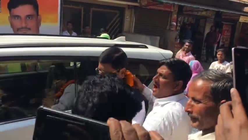 #धनबाद में आज से शुरू हुआ #कांग्रेस_का_हाथ_जोड़ो_बूथ_जोड़ो_अभियान।#जिला_अध्यक्ष #संतोष_सिंह हुए शामिल।
