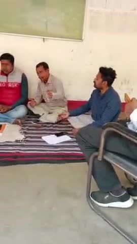 जामताड़ा: #जामताड़ा कॉलेज मैं हड़ताल मास्टर को फिश ना मिलने के कारण मजबूरन हड़ताल करना पड़ा 14 मेहनत से पिस नहीं निकला#।