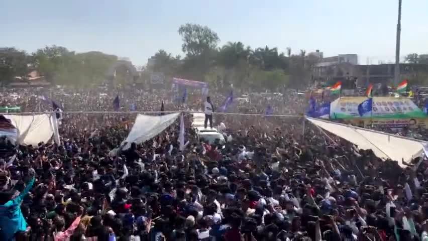 भोपाल में लाखों की भीड़ उपस्थित होकर किया सविधान विरोधियों कि बोलती बंद #reservation #bhimarmy #babasaheb