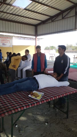 मौलासर में रखा गया blood donet 14 feb black day #february #moulasar #sonualkhpura #dspnews