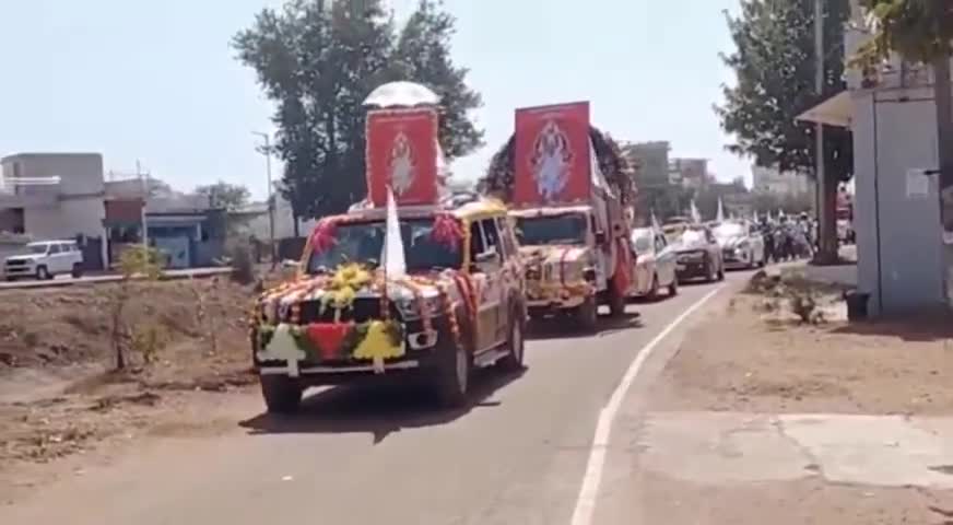 बालोद: बालोद मे संत रामपाल जी महाराज के अनुयायियों द्वारा अद्वितीय शोभा यात्रा निकाली गयी : बोध दिवस विशेष #balod #chhatisgarh