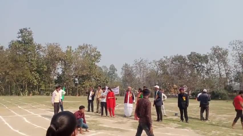 #तिलहर। पंडित दीनदयाल उपाध्याय राजकीय महाविद्यालय में आयोजित 28वें वार्षिक क्रिडा समारोह का आयोजन किया गया।