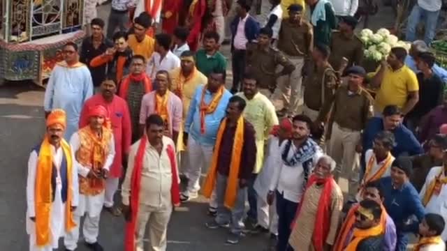 शिव की निकली बारात *भोले नाथ के जयकारे की गूंज #देवी-देवता भूत पिशाच बने बाराती  
#बोचहाँ से मुमताज आलम की रिपोर्ट#