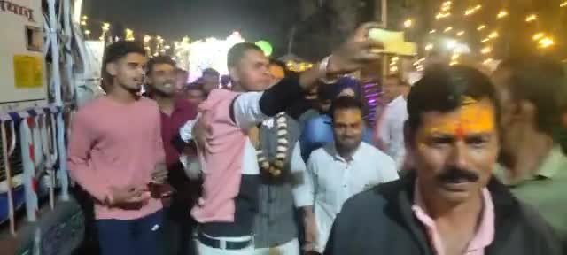रामगढ़ विधानसभा के विभिन्न प्रखंडो में जनसंपर्क के दौरान लोगो का मिल रहा प्यार और सपोर्ट।
-----
#रामगढ़_विधानसभा 
#धनंजय_कुमार_पुटूस #DhananjayKumarPutush #आपके_लिए_आपका_पुटूस #ApkeLiyeApkaPutush #RBSS