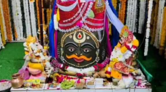 #डग ऐतिहासिक प्राचीन तीर्थ कायावर्णेश्वर महादेव मंदिर क्यासरा में शनिवार को महाशिवरात्रि पर्व पर श्रद्धालुओं का उमड़ा
