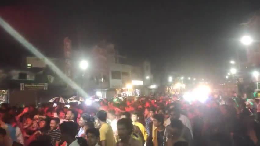 सिलवानी: सिलवानी में शिवजी की बारात बड़े ही धूमधाम से निकाली गई
#सिलवानी#रायसेन#journalist.uvesh