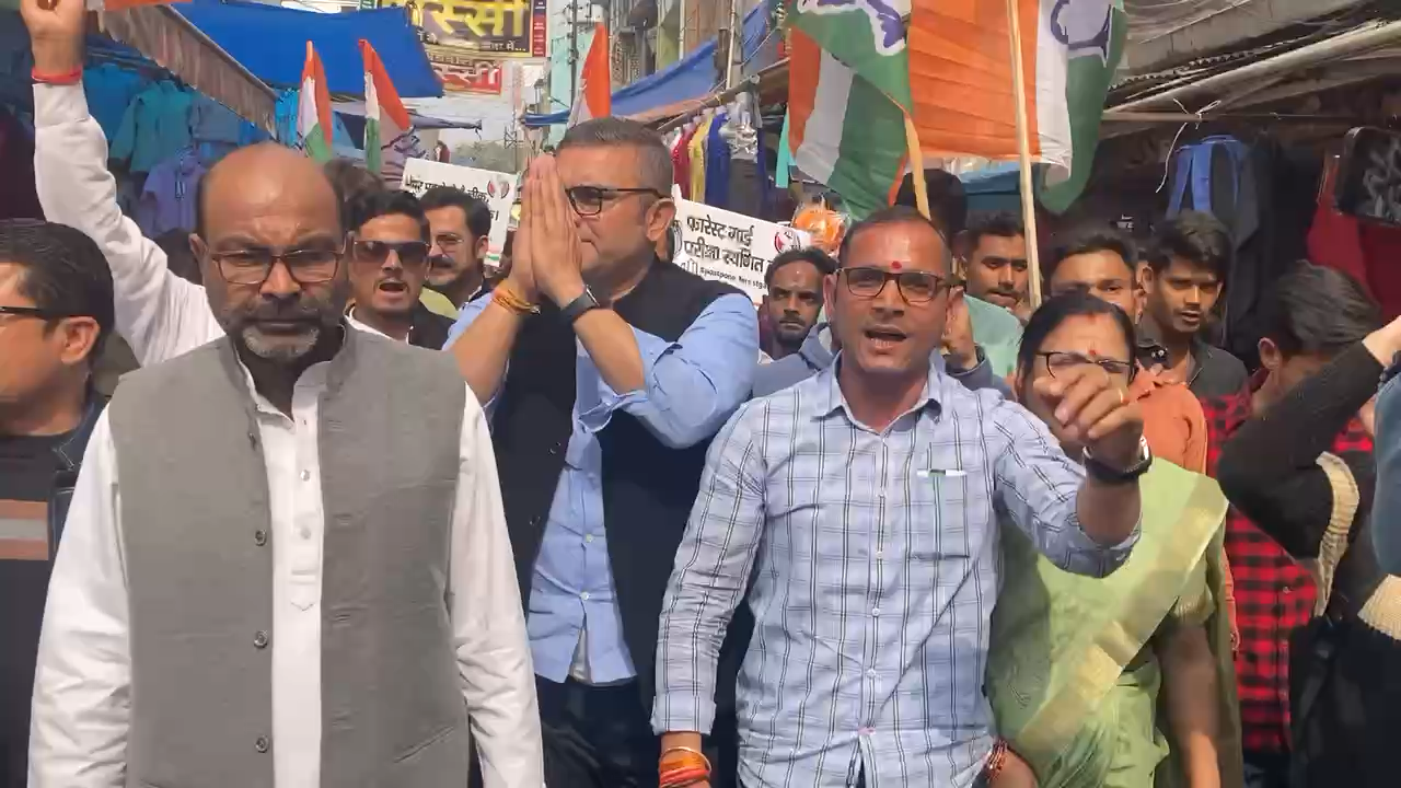20.02.2023
#हाथ_से_हाथ_जोड़ो अभियान के तहत हल्द्वानी में आयोजित हाथ से हाथ जोड़ो यात्रा में प्रतिभाग किया । 

#uttrakhand
