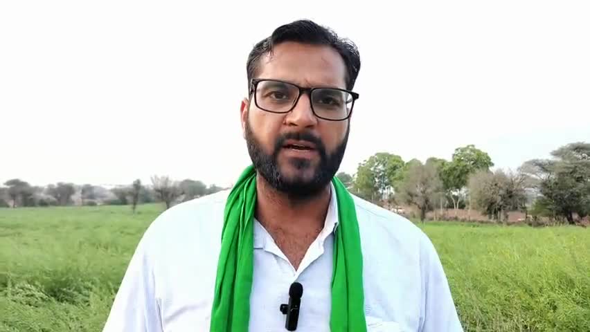 जींद में सरपंचों पर हुआ लाठीचार्ज गांव की अस्मिता पर हमला है।
पंचकूला और जींद के लाठीचार्ज से प्रमाणित हो गया कि हरियाणा में सरकार नहीं गुंडाराज चल रहा है।
#रवि_आजाद #शेरे_ए_हरियाणा_रविआजाद