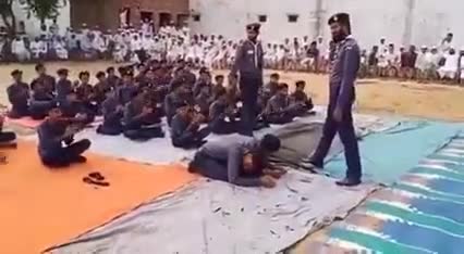 मदरसे के छात्रों ने ने ली ट्रेनिंग, फोजी भी हैरान
#mewatnews #junaid #madrasa #muslim #shamsulqamar #harkhabaraaptak