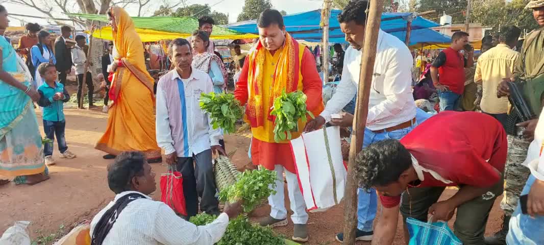 vinay bhagat bajar se hara bhara shag shabji kharide #MA KHUDIYA RANI