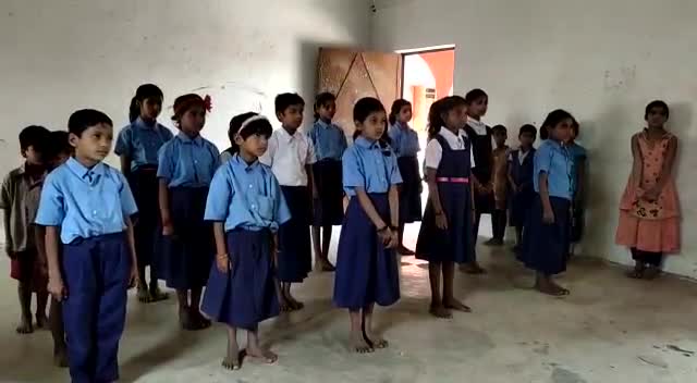 ""..आओ सीखें यारा ....साल के महीने बारह.."
#पढ़ेगा_सीमांचल 
#बढ़ेगा_सीमांचल 
#ps_simliya