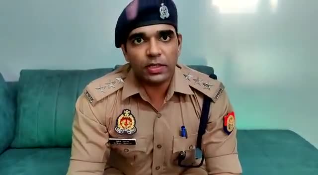 थाना #मोदीनगर पुलिस द्वारा ट्रांसफार्मर के पार्ट चोरी करने वाले 02 अभियुक्त गिरफ्तार कब्जे 
#modinagarnews #modinagar