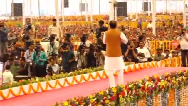 अब माता-पिता को बेटी के विवाह की चिंता नहीं होती है। प्रदेश में बेटी बोझ नहीं वरदान है। #LadliBehnaYojanaMP