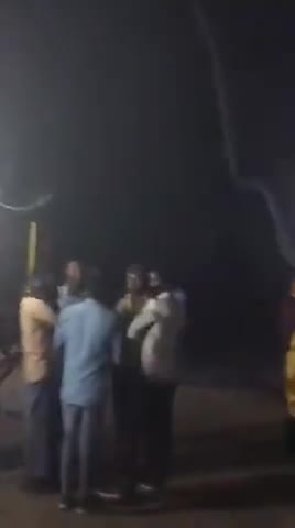 कस्बा: कस्बा मदारघाट जलसा जोरो शोरो से सफल हुआ।#jalsa #मदरसा दारुल उलूम कमालिया #moulana md mukhtar #irfan aalam #gopal yadav