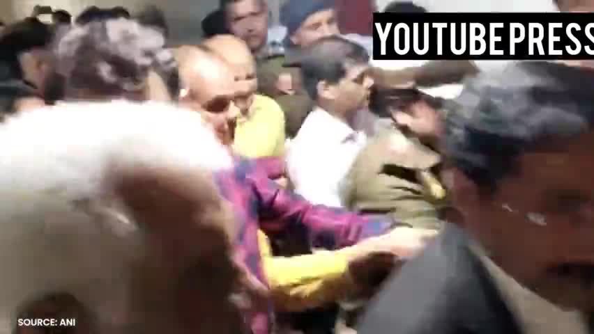 सरस्वती विहार: दिल्ली के पूर्व उपमुख्यमंत्री लगा रहे CBI पर थर्ड डिग्री डिग्री टॉर्चर का आरोप। #manish sisodiya#Deputycm#Delhi#Cbi