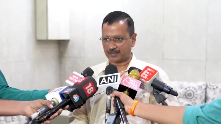 साहब ने "इंसाफ़ के सिपाही" मुहिम शुरू की है, 
वकीलों और आम लोगों को नाइंसाफी के खिलाफ़ जोड़ने के लिए #delhi_ #delhigovt