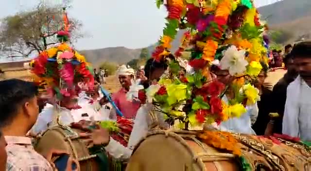आज लिपनी जलालाबाद (बिजागड़ महादेव ) भोंगर्या हाट मे शामिल हुए
#drgovindmujalda