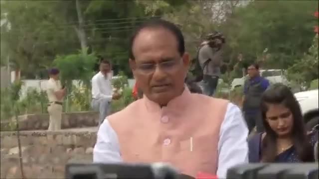 बहनों की योग्यता पर हमें पूरा विश्वास है। वह सुरक्षा जैसे काम भी पूरी जिम्मेदारी एवं साहस के साथ कर सकती हैं। #WomensDay