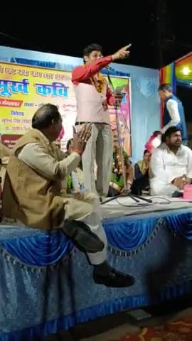 होली पर रस रंग का झमा-झम कार्यक्रम महामुर्ख कवि  सम्मेलन का आयोजन किया गया#kavisammelan