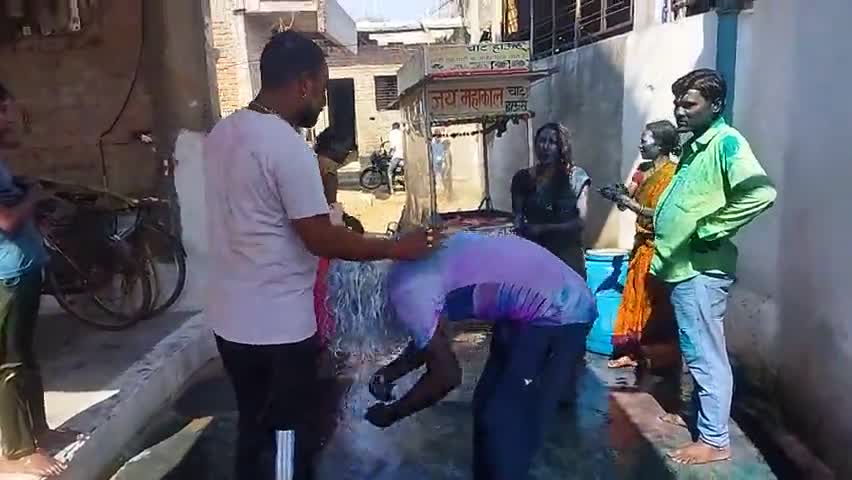 आज #रंगो की #होली मैं सभी #कोसमी वार्ड नंबर 15 के वार्ड वासी के साथ।
                         #Happy_Holi