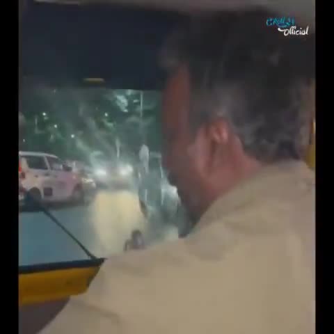 ऑटो चालक ने माहिला से कहा यह कर्नाटक है कन्नड़  बोलनी पड़ेगी,देखिए इस मामले पर लोगों की राय क्या  है।#भारत #टेस्ट