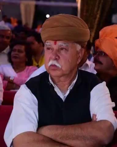 श्री राजपूत करणी सेना के संस्थापक श्री लोकेंद्र सिंह कालवी जी अब हमारे बीच नहीं रहें। भगवान पुण्य आत्मा को अपने श्री चरणों में स्थान दें।  समाज के लिए यह अपूर्णीय क्षति है।
ॐ शांति🙏 नमन

#करणी_सेना