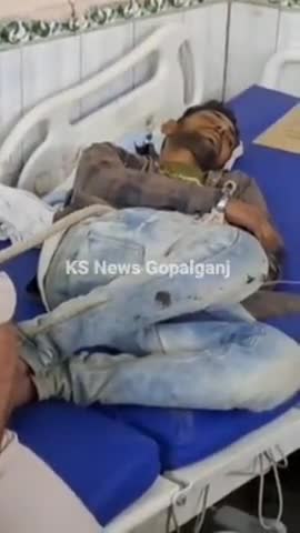 बोलेरो की चोरी कर रहे एक युवक को लोगों ने की जमकर पिटाई

#gopalganj #kuchaikote #crime #गोपालगंज 
#akkanu.gpj #news