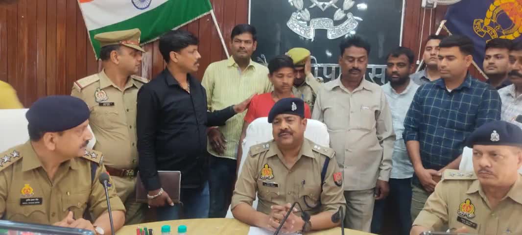 #मैनपुरी: #पुलिस ने वृद्ध महिला की हत्या का 48 घंटे में ब्लाइंड #मर्डर का किया #खुलासा