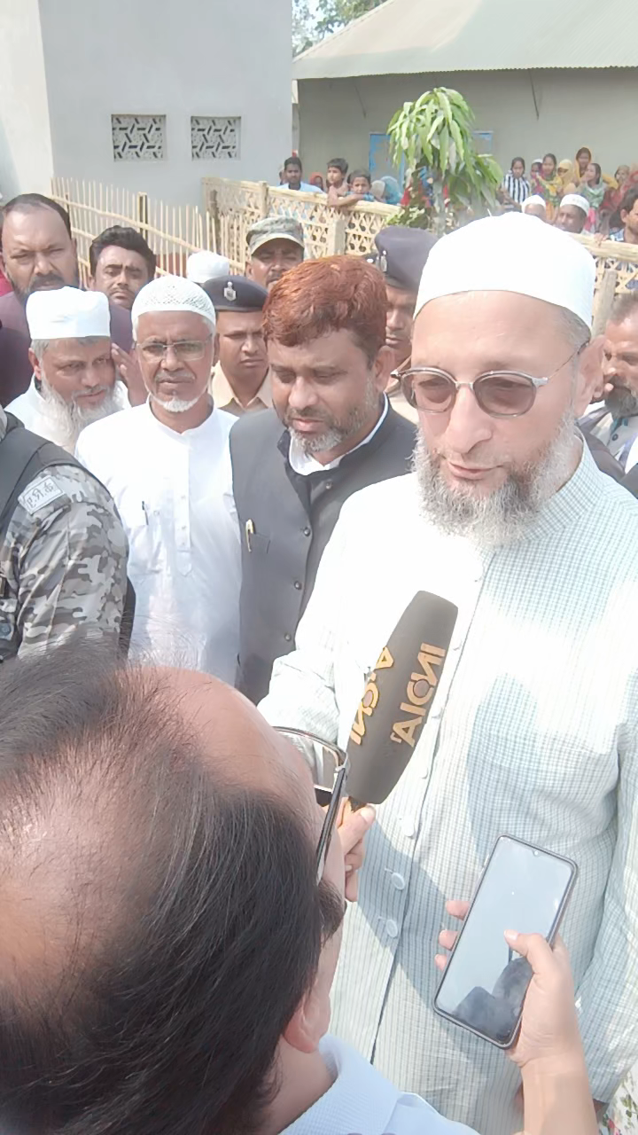 #सीमांचल के दो दिवसीय दौरे में आज मैं अमौर विधानसभा क्षेत्र के रसेली घाट पहुंचा हूं। बिहार की भ्रष्ट सरकार और लापरवाह प्