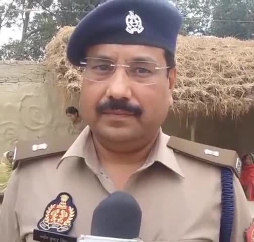 सलोन: स्लग :- बोलेरो सवार चोरों का दुस्साहस आधी रात को घर में घुसकर किया लूट-पाट 
#police #salon #raebarelipolice #newsupdate