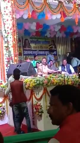सुपौल: बिहार दिवस के अवसर पर स्थानीय गांधी मैदान सुपौल में सुप्रसिद्ध गज़ल गायक कुमार सत्यम की प्रस्तुति#newsnation #supaul