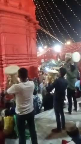 नवरात्रि की चतुर्थ दिवस पर #कुष्मांडा जी की सायंकालीन आरती देखें और दर्शन करें। जय माता दी