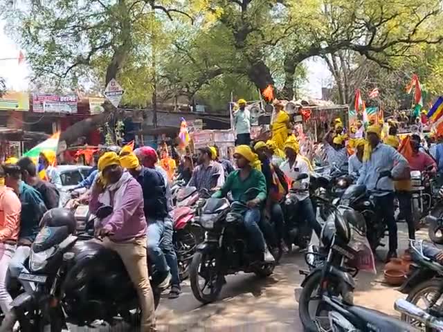 सासाराम: स्मार्ट अशोक की शोभा यात्रा मे लोगों का लगा मेला!!
#सासाराम