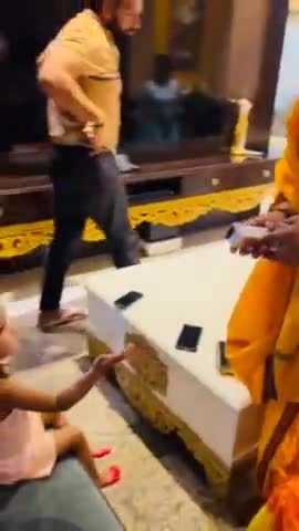 तू ही मेरा धन दौलत है, तू ही मेरी कमाई है।
तू ही मेरी बिटिया रानी, तू ही मेरी माई है।।

#नवरात्रि #नवकन्या #navratri2023 #navratrifestival #navratrivibes #navratri #navkanya #navratrispecial #navratri #navratri