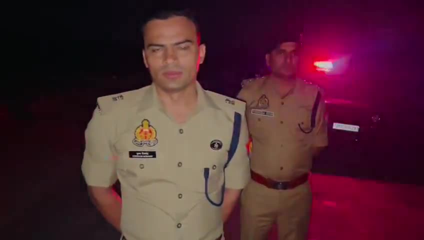 भगत चौराहे पर गिरफ्तार वह 25000 का इनामी अभियुक्त, पुलिस मुठभेड़ में पैर में लगी गोली....#news #newsbulletin360