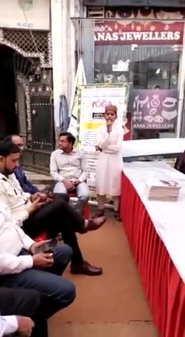 मुस्लिम बच्चा किया गा रहा है, सुनये
#songs #muslim #islam #students #shamsulqamar #harkhabaraaptak #muslimnews