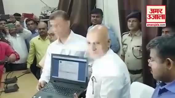 हूई टॉपरों की बहार_ मिलेगा लैपटॉप व लाखों के उपहार, #अमर उजाला का Report#