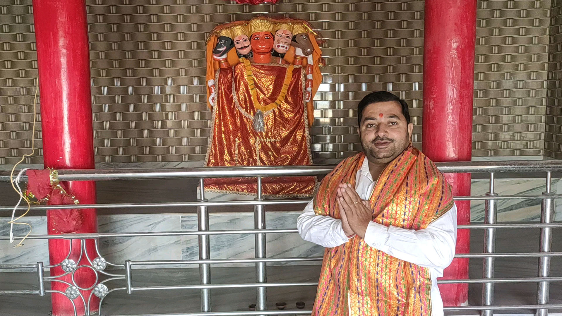 आप सभी को वीर बजरंगबली महाराज के जन्म उत्सव की हार्दिक शुभकामनाएं देता हूं #सन्दीप_खण्डेलवाल