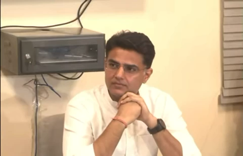भ्रष्टाचार के मामले को लेकर सचिन पायलट जी 11 अप्रैल को एक दिवसीय अनशन करेंगे।

Sachin Pilot

#SiddharthSoni #SachinPilot