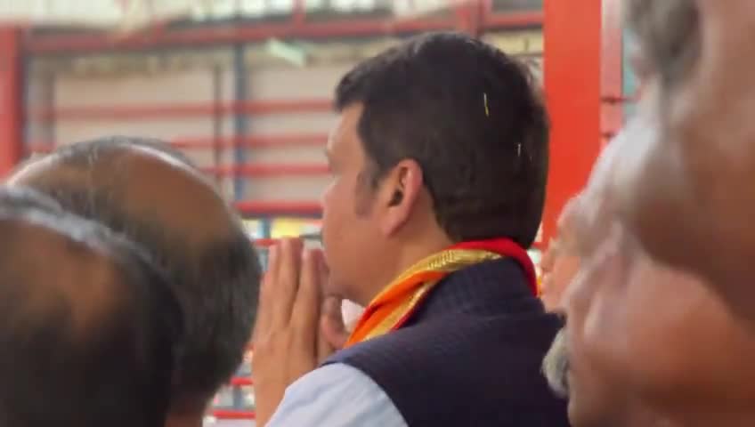 प्रभू श्रीराम यांच्या जन्मभूमी येथे साक्षात दर्शनाचा क्षण! | अयोध्या 
#JaiShriRam #ayodhyadham #AyodhyaRamMandir #RamMandir #uttarpradesh #ramlala #Maharashtra #NarendraModi #Ayodhya