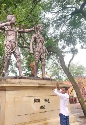 हूल विद्रोह के महानायक सिद्ध-कान्हू की जयंती पर नमन🙏🙏🙏
#सिद्ध_कान्हू  #हूल_विद्रोह #freedomfighters