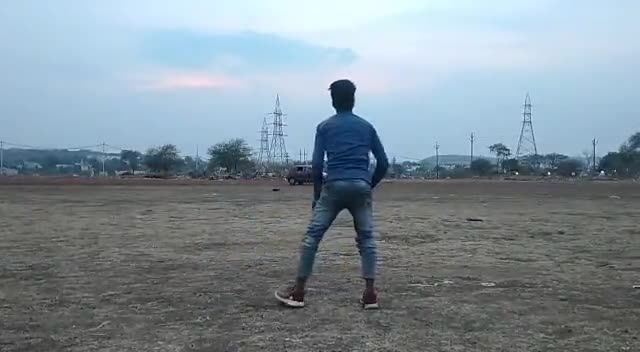 Raju Markam From Mowgli Land is A Fast Learner.... Did Fast Catch in 25 Seconds.... Already...🪃 🇮🇳

#Mowgli #JungleBook #MowgliLand #BoomerangIndia
#BoomerangsAroundTheWorld  #JeansWalaMowgli