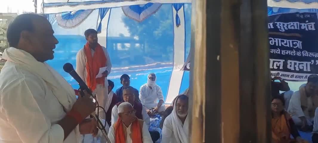 #रामगढ़ विधानसभा के पूर्व विधायक ने कहा की जितनी भी घटना हो रही है वो सरकार द्वारा प्रायोजित हो रही है उन्होंने नीतीश को