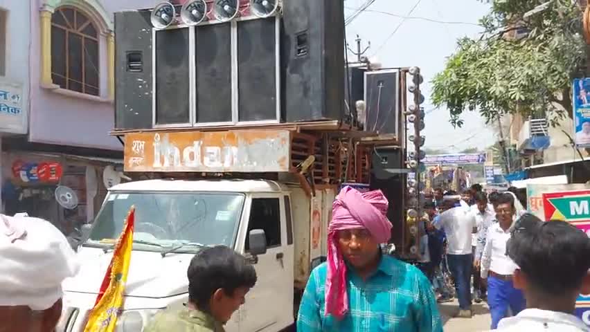 बेवर में बड़े धूमधाम से मनाई गई डॉ भीमराव अंबेडकर जयंती
#मैनपुरी #आगरा #भोगांव #किशनी #कुसमरा #करहल #कुरावली #कानपुर