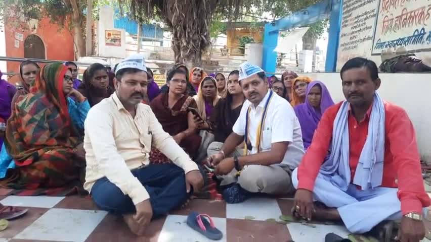 #मामाजी पूरे प्रदेश में 84000 आशा, ऊषा बहनें वेतन वृद्धि की  मांग पर धरने पर हैं। इनके साथ न्याय करें -#कर्नल_उमेश_वर्मा