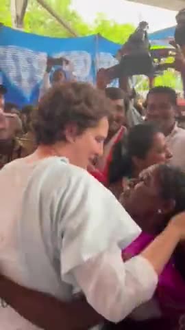 आज कर्नाटक में चुनाव प्रचार के दौरान कांग्रेस महासचिव प्रियंका गांधी 
#KarnatakaElection2023
